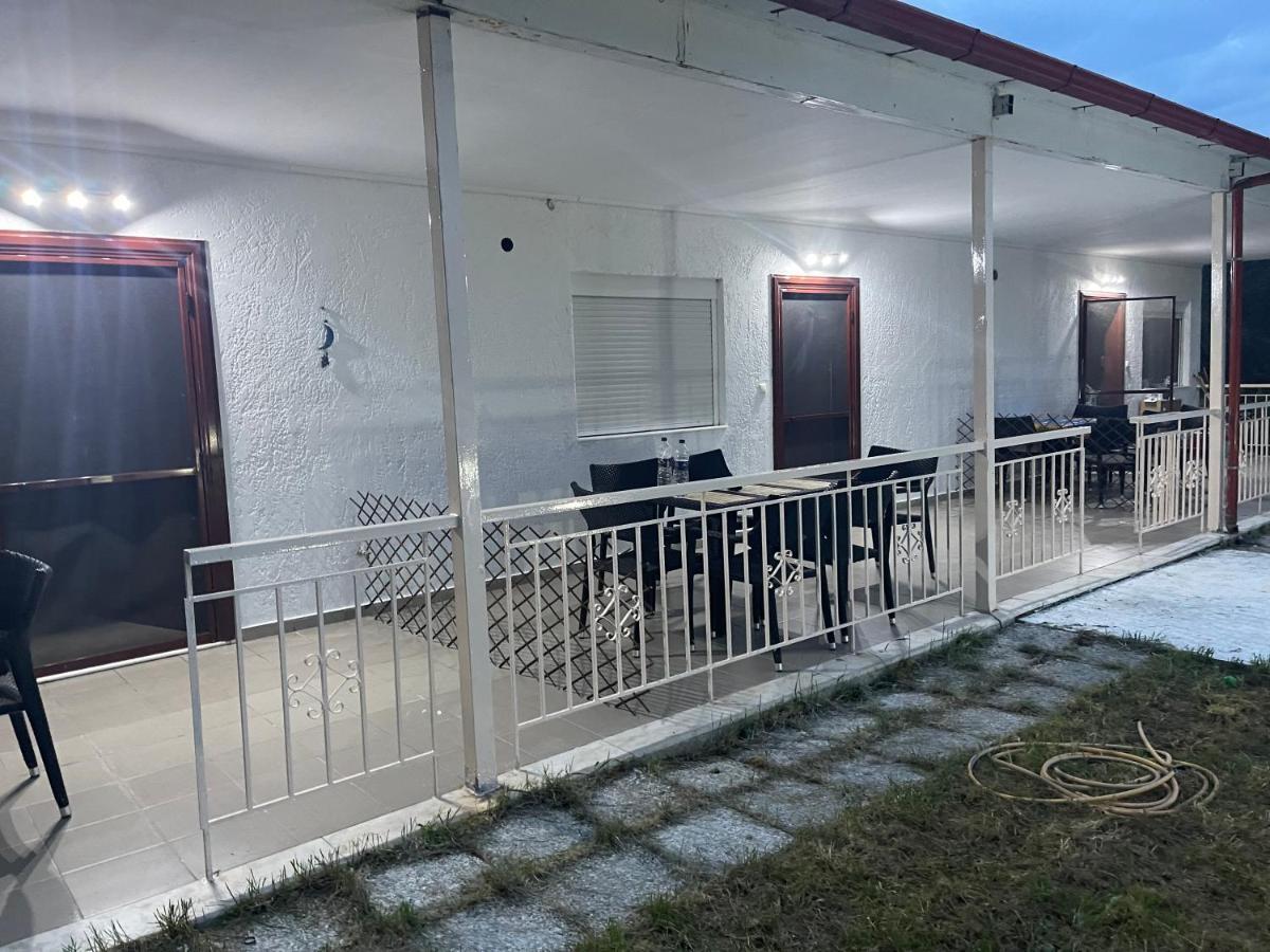 Ευχάριστο Εξοχικό Σπίτι Με Barbeque Appartamento Skála Foúrkas Esterno foto