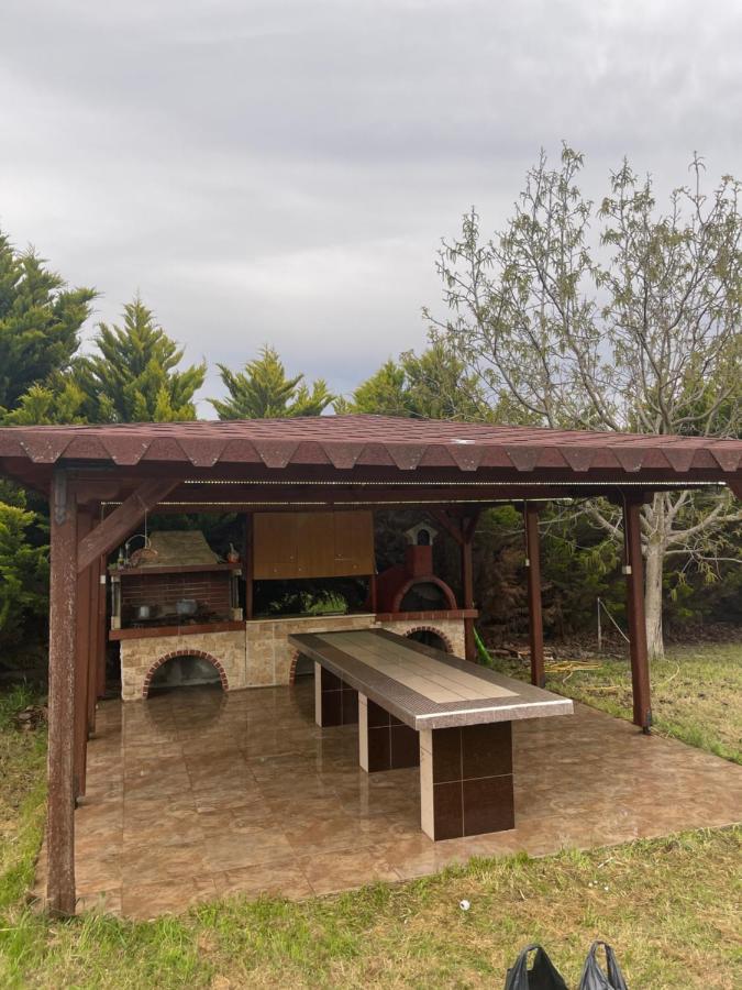 Ευχάριστο Εξοχικό Σπίτι Με Barbeque Appartamento Skála Foúrkas Esterno foto